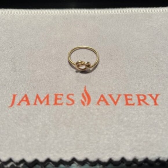 James Avery 14k Delicate Heart Knot Ring - Picture 3 of 5